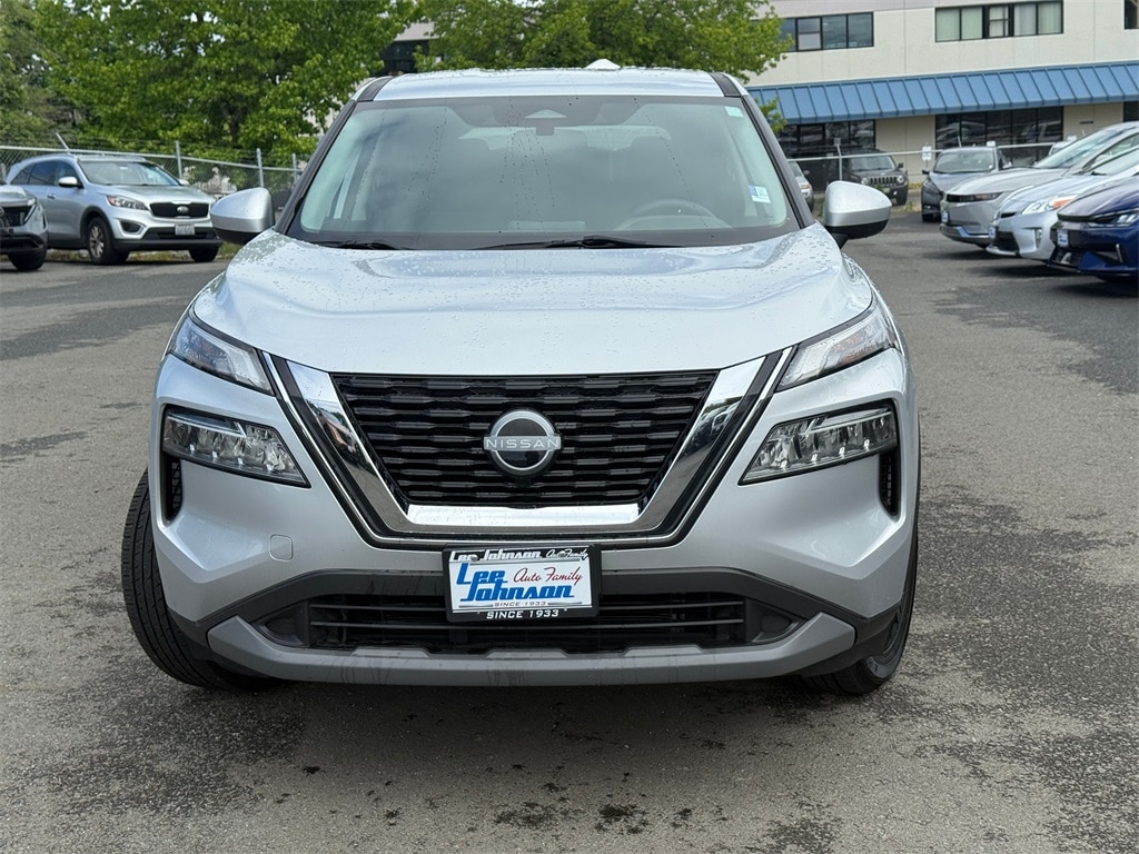 Used 2023 Nissan Rogue SV SUV