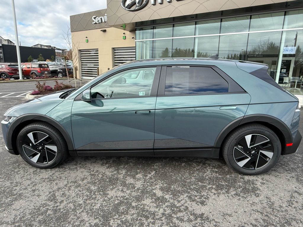 Certified 2025 Hyundai IONIQ 5 SE with VIN 7YAKMDDC7SY032868 for sale in Everett, WA