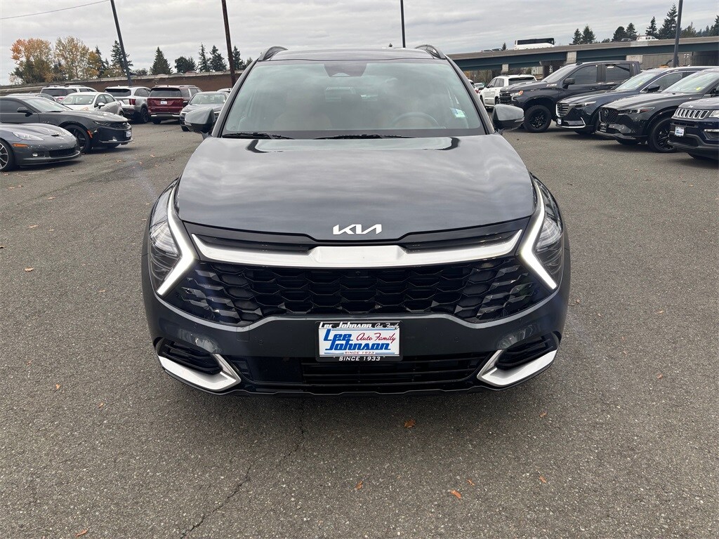 2025 Kia Sportage Hybrid photo 2