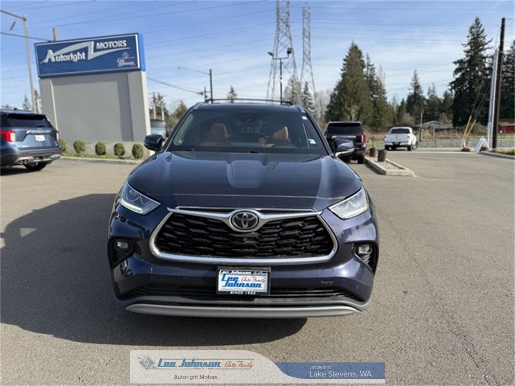 Used 2022 Toyota Highlander Platinum SUV