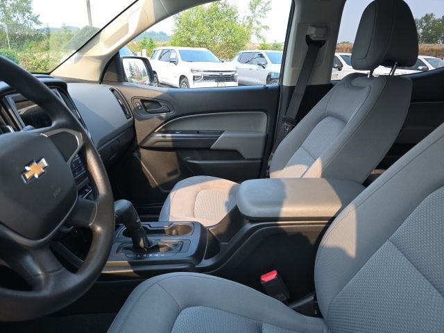 2019 Chevrolet Colorado Work Truck photo 2