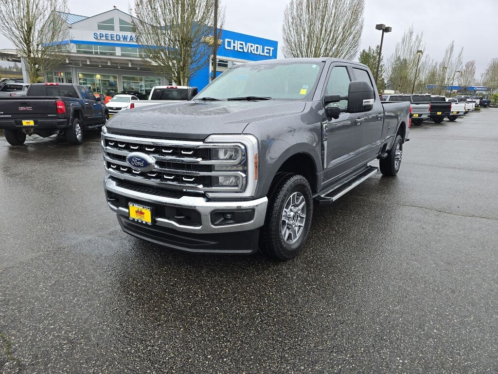 Used 2024 Ford F-350SD Lariat Truck