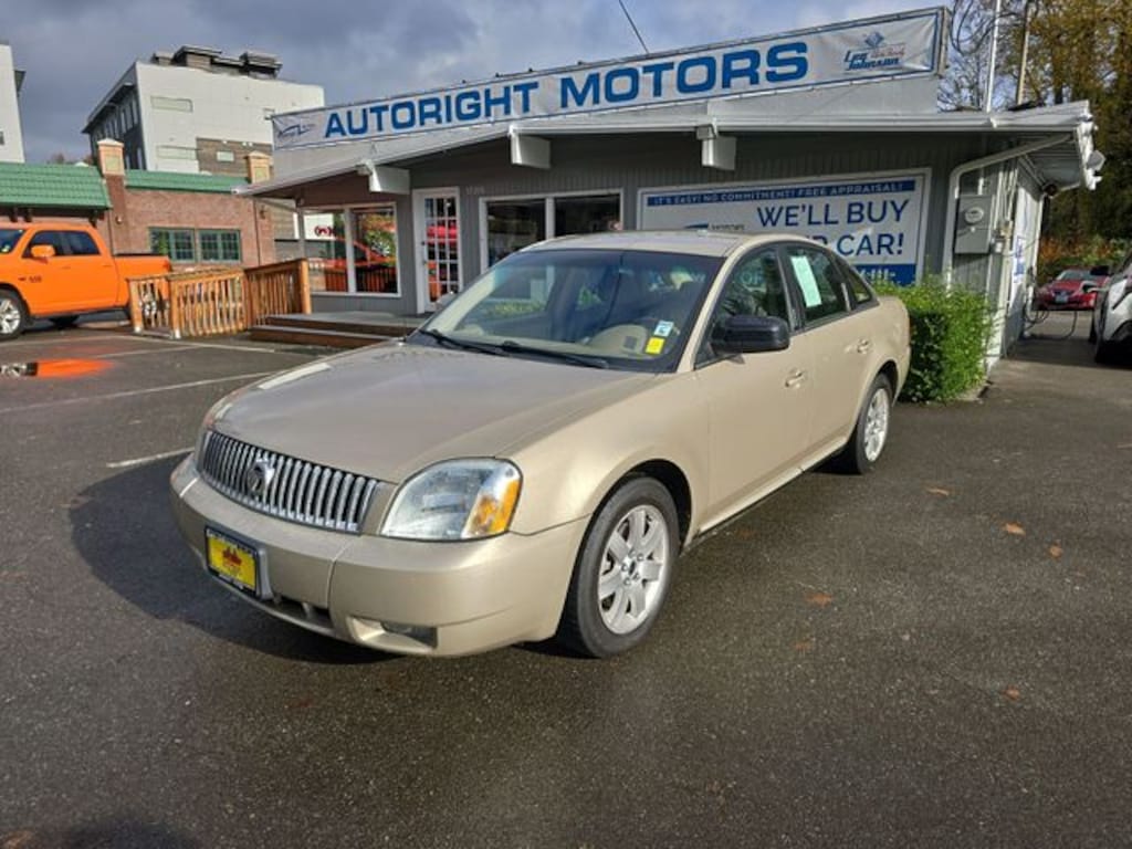 Used 2006 Mercury Montego Luxury Sedan