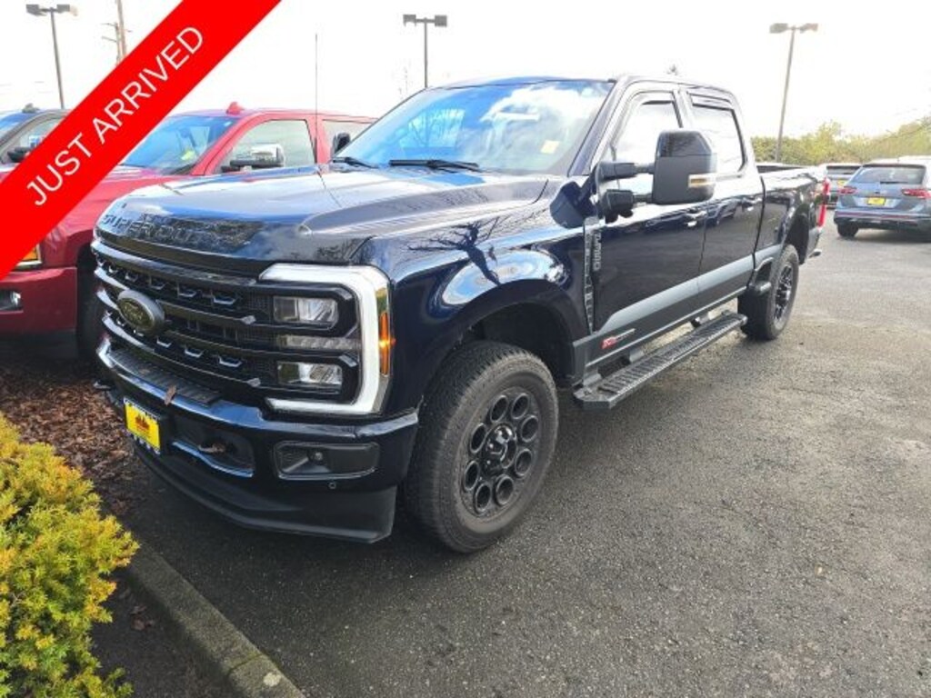 Used 2024 Ford F-350SD Lariat Truck