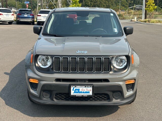 2019 Jeep Renegade Sport photo 2