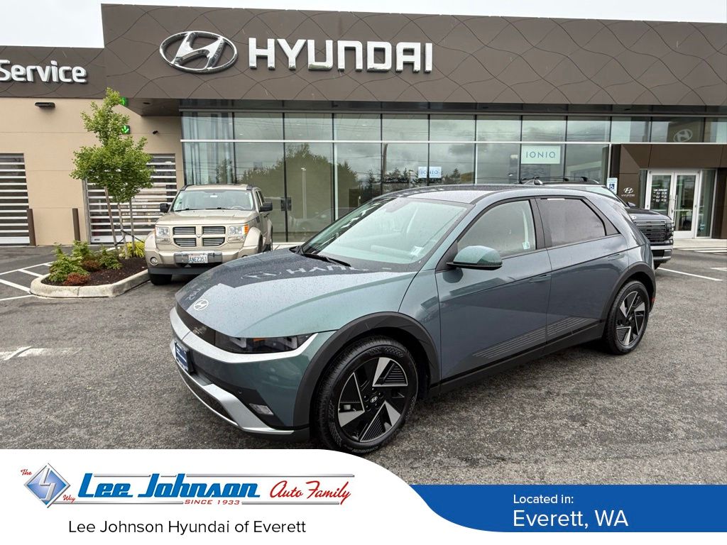 2025 Hyundai Ioniq 5 SE Standard Range RWD's photo