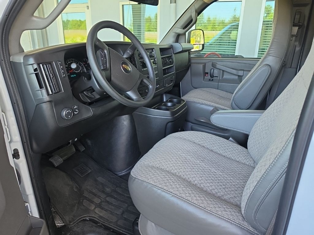 Used 2025 Chevrolet Express 3500 LT Minivan/Van