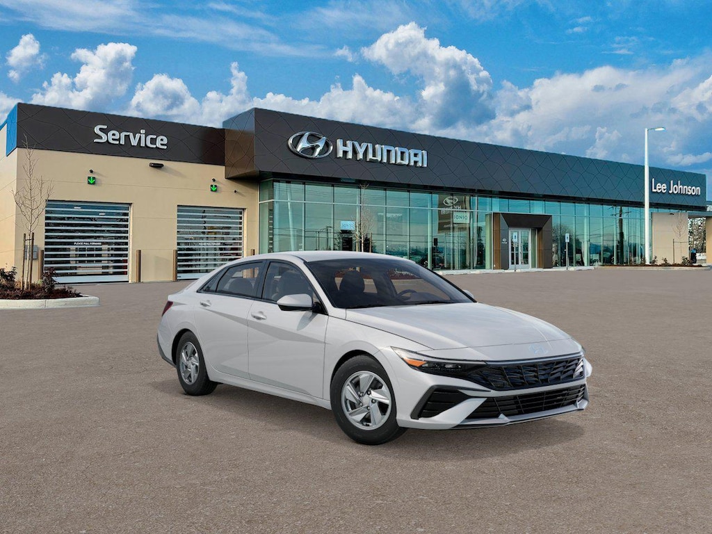 New 2026 Hyundai Elantra SE Sedan