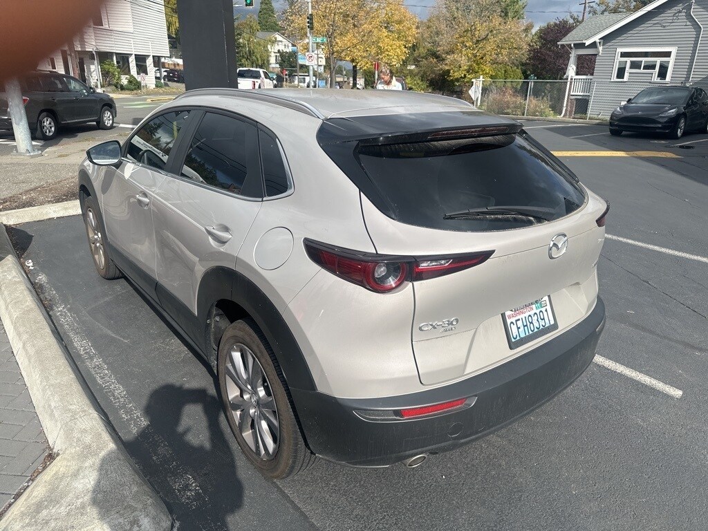 2022 Mazda CX-30 2.5 S Preferred photo 2