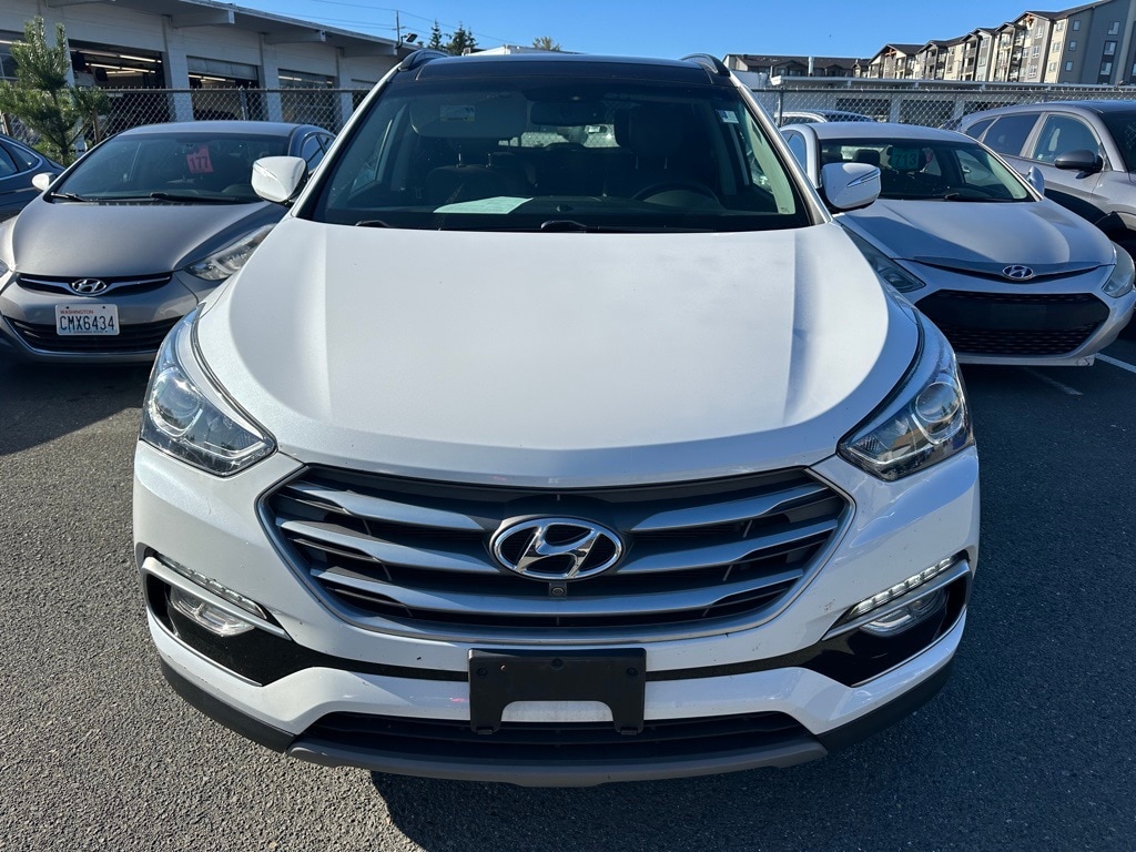 Used 2018 Hyundai Santa Fe Sport Base with VIN 5NMZU3LB6JH106657 for sale in Everett, WA