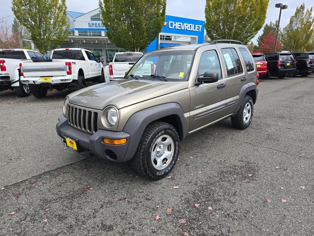 2004 Jeep Liberty Sport photo 2