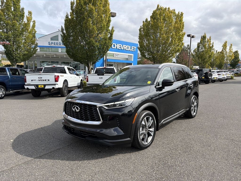 Used 2025 INFINITI QX60 Luxe SUV