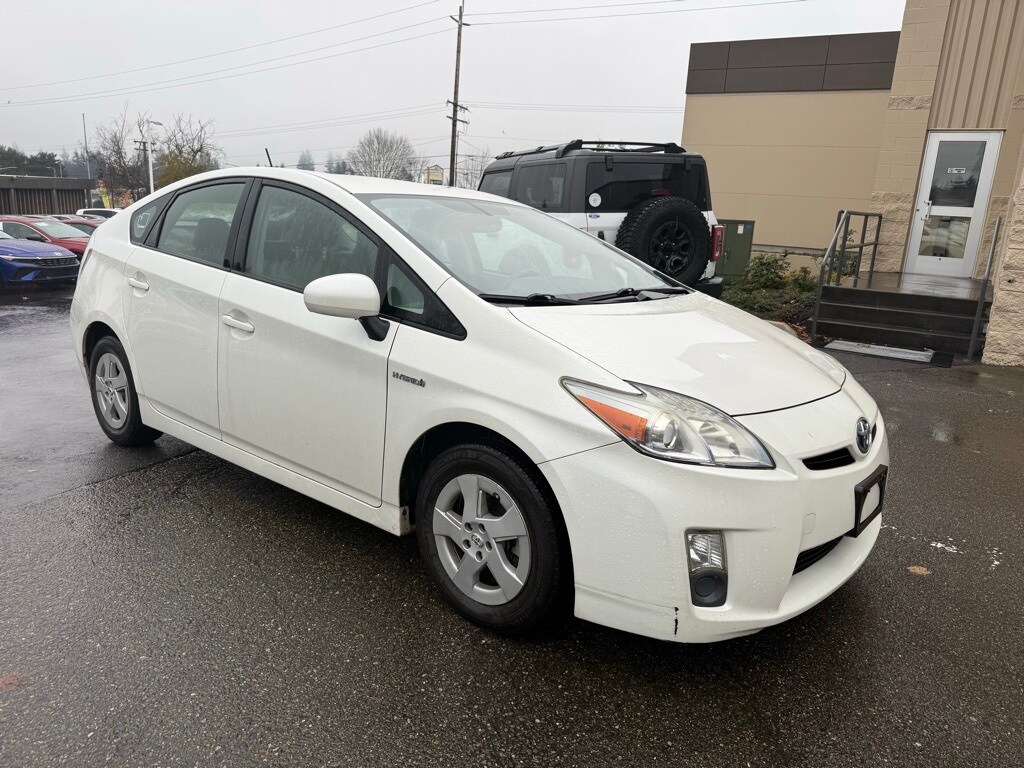 2010 Toyota Prius I photo 2