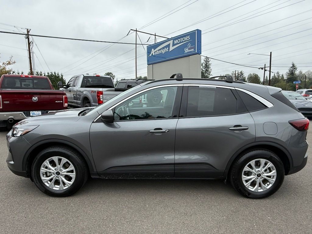 Used 2024 Ford Escape Active SUV