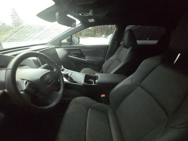 2023 Toyota bZ4X XLE photo 2