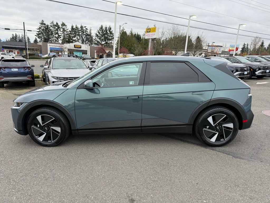 Certified 2025 Hyundai IONIQ 5 SE with VIN 7YAKMDDC0SY002563 for sale in Everett, WA