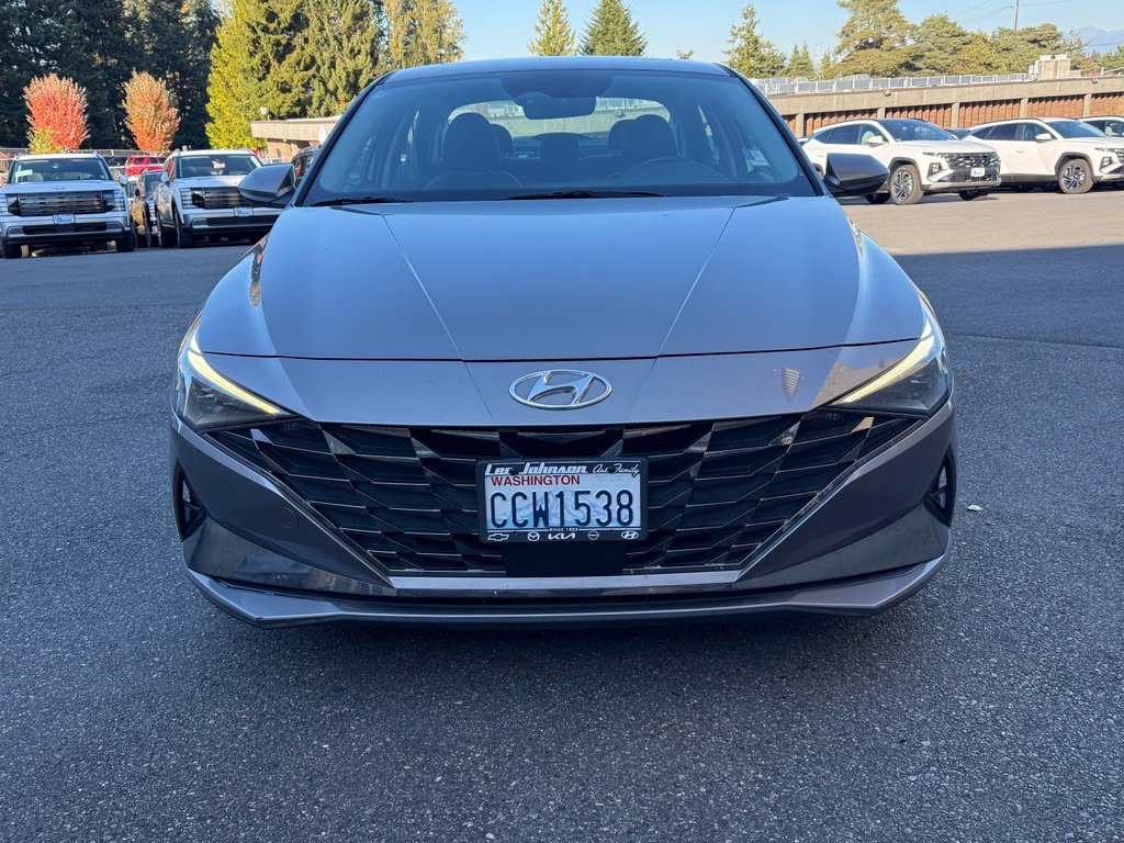 Certified 2022 Hyundai Elantra Limited Sedan