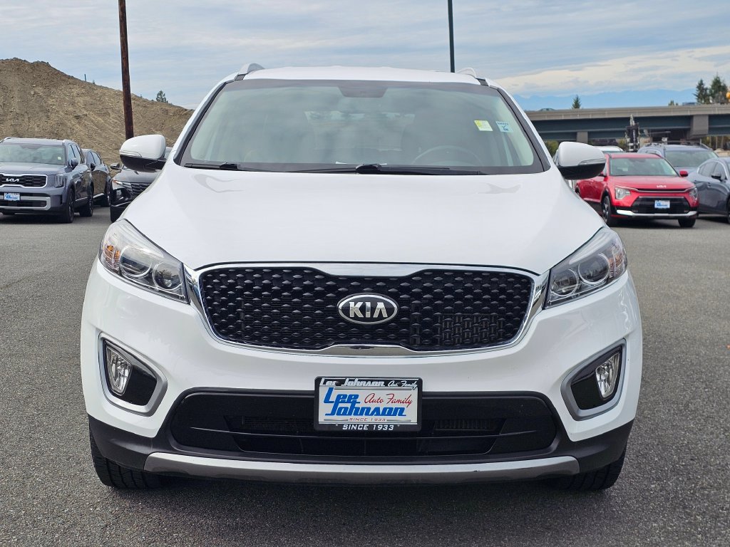 Used 2016 Kia Sorento EX SUV