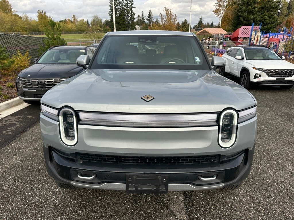 Used 2025 Rivian R1T Adventure with VIN 7FCTGBAAXSN039027 for sale in Everett, WA