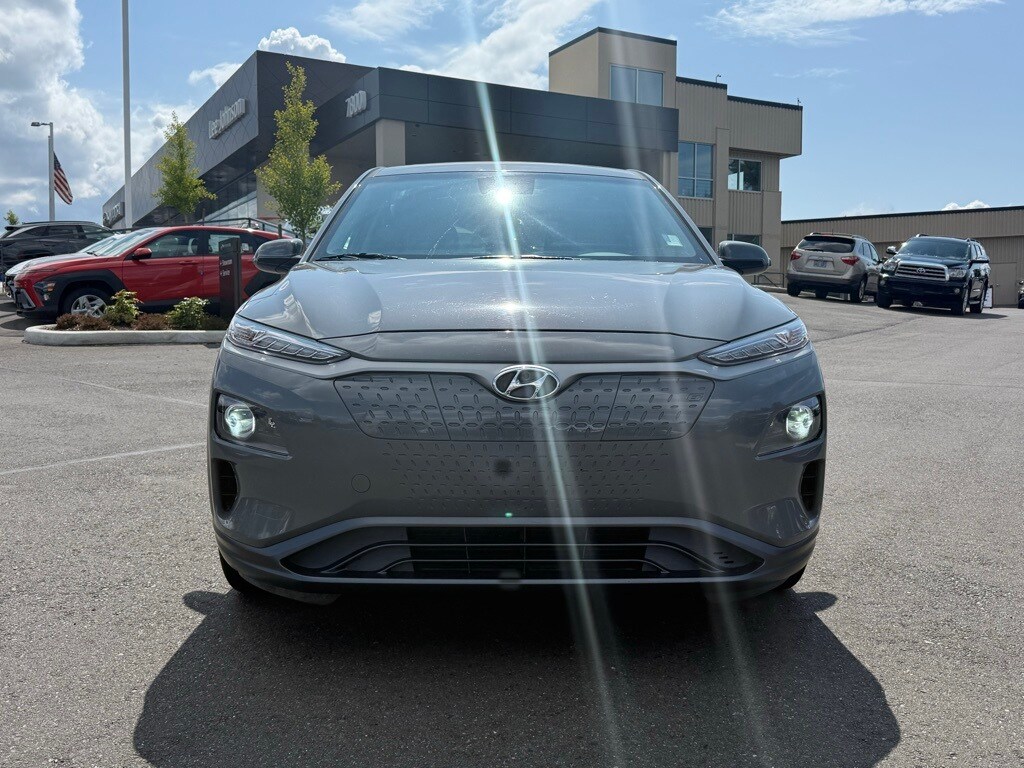 Certified 2021 Hyundai Kona EV Limited with VIN KM8K33AG4MU125672 for sale in Everett, WA