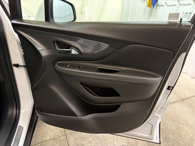 2022 Buick Encore Preferred - Photo 25