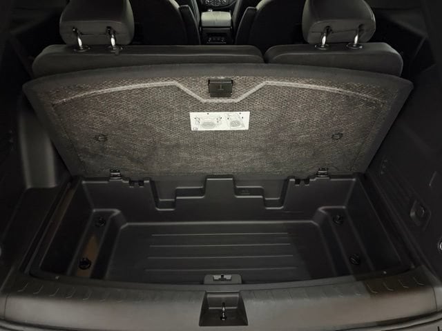 2022 Chevrolet Traverse RS - Photo 13