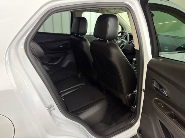 2022 Buick Encore Preferred - Photo 14