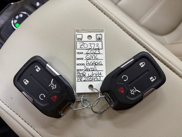 2023 GMC Acadia Denali - Photo 90