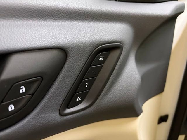2023 GMC Acadia Denali - Photo 41