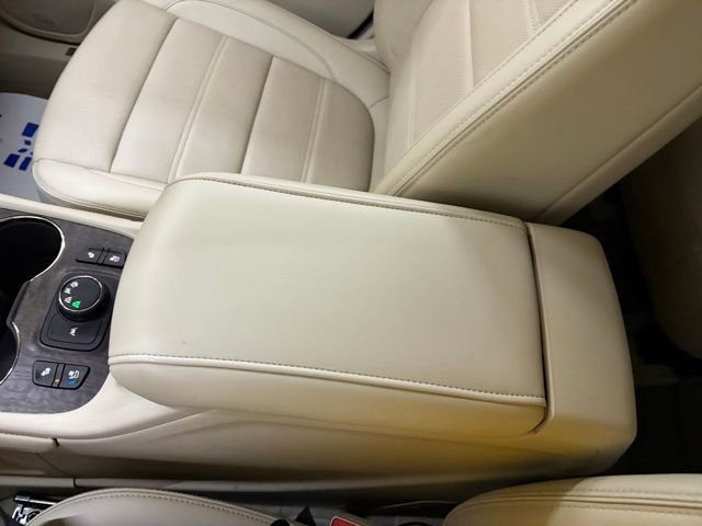 2023 GMC Acadia Denali - Photo 82
