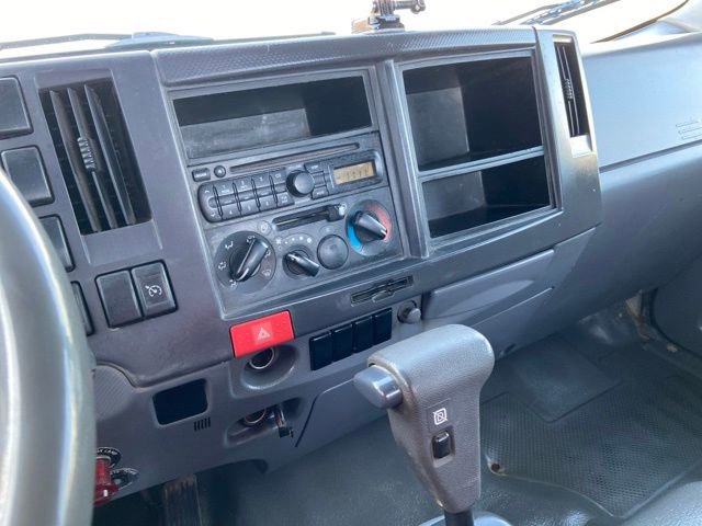 2011 Isuzu NPR - Photo 25