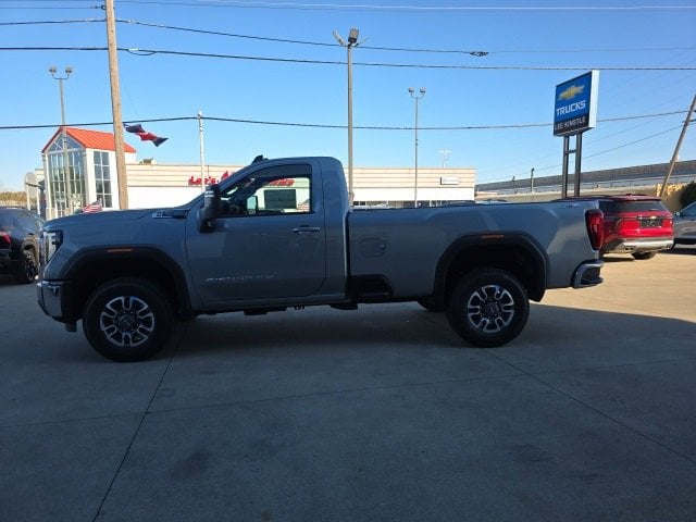 2026 GMC Sierra 2500HD SLE's photo