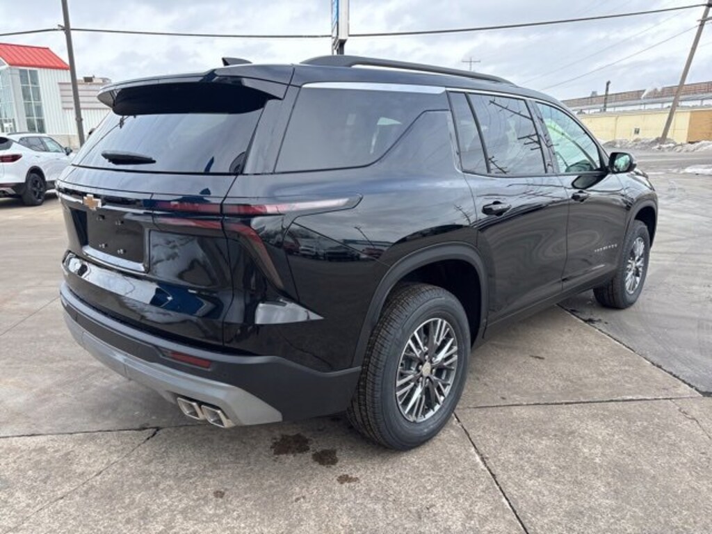 New 2026 Chevrolet Traverse LT SUV