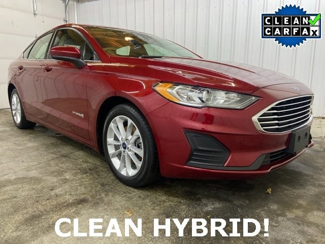 2019 Ford Fusion Hybrid SE's photo