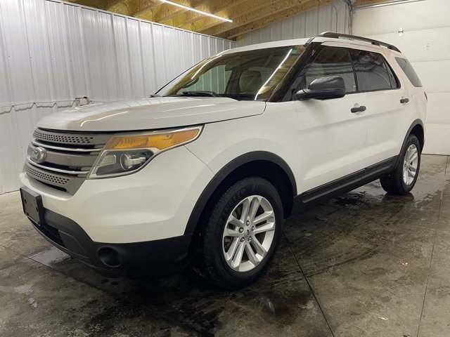 2015 Ford Explorer Base photo 4