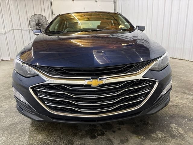 Used 2021 Chevrolet Malibu 1LT with VIN 1G1ZD5ST1MF009575 for sale in Van Wert, OH