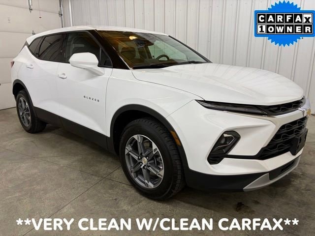 2025 Chevrolet Blazer 2.0T 2LT FWD's photo
