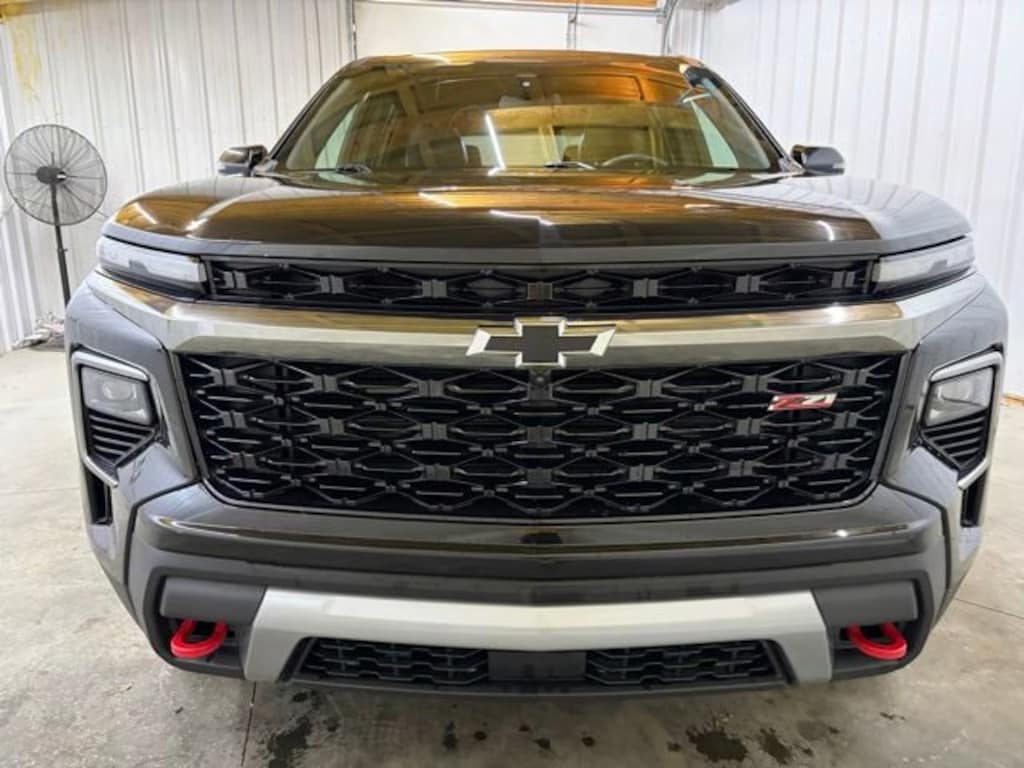 Used 2024 Chevrolet Traverse Z71 SUV