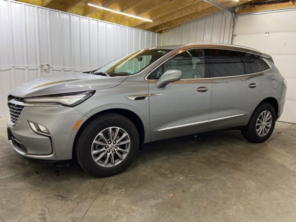Used 2024 Buick Enclave Premium SUV