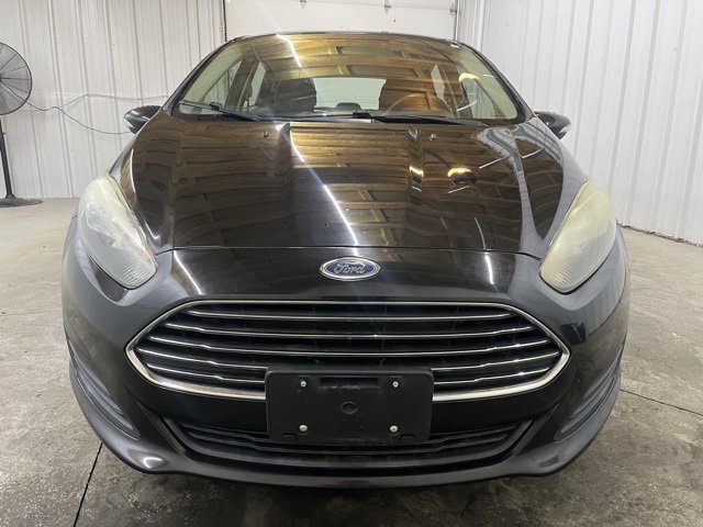 2014 Ford Fiesta SE photo 2