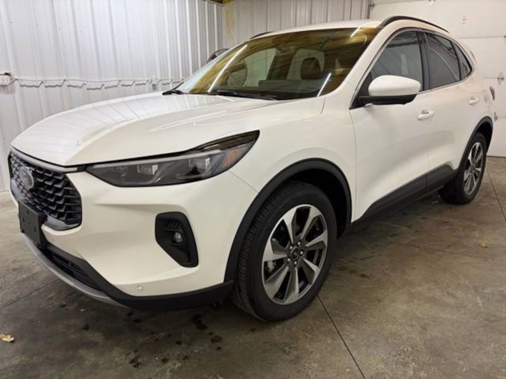 Used 2024 Ford Escape Platinum
