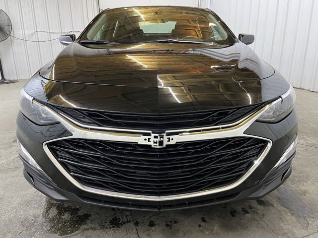 2024 Chevrolet Malibu RS photo 2