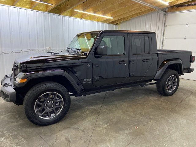 2021 Jeep Gladiator Sport photo 3
