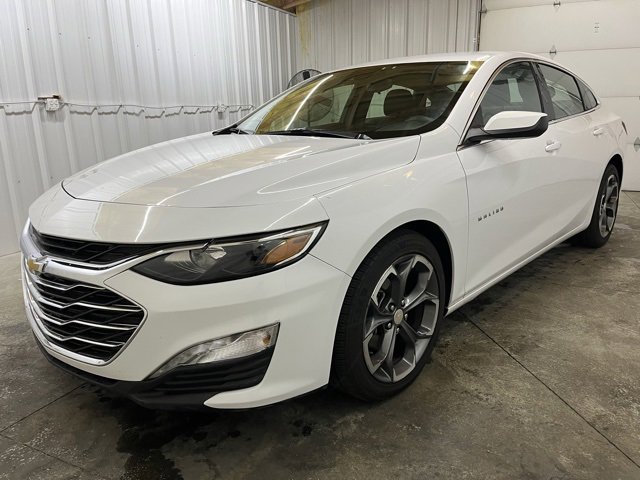 2023 Chevrolet Malibu 1LT photo 3
