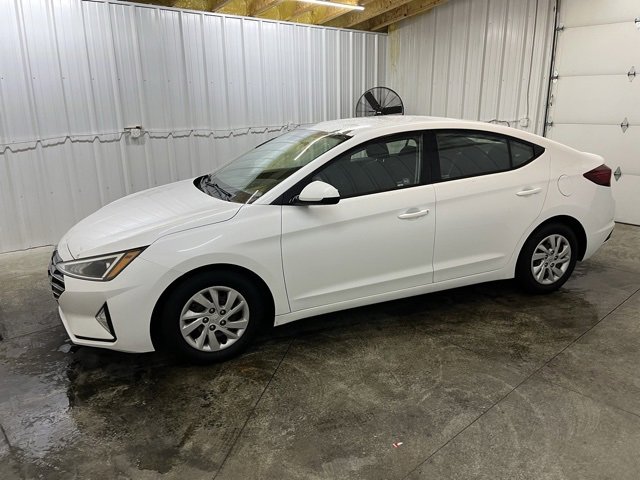 2019 Hyundai Elantra SE photo 4