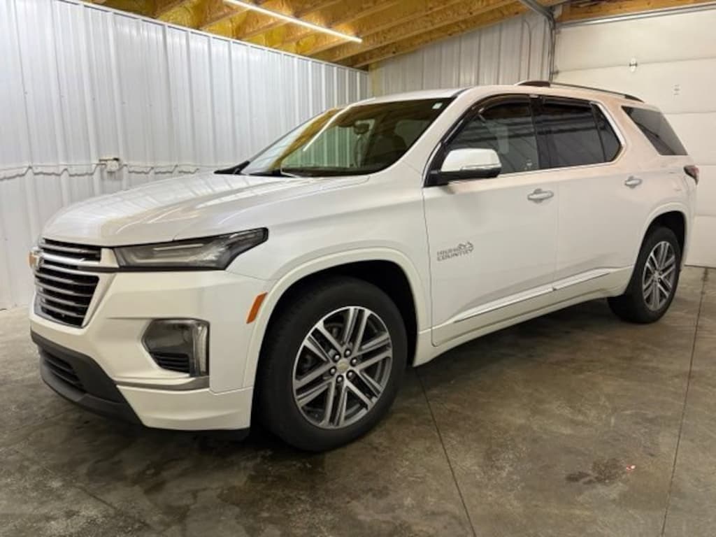Used 2023 Chevrolet Traverse High Country SUV