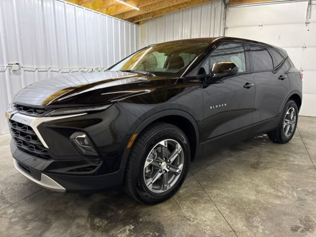 Used 2025 Chevrolet Blazer 2LT SUV