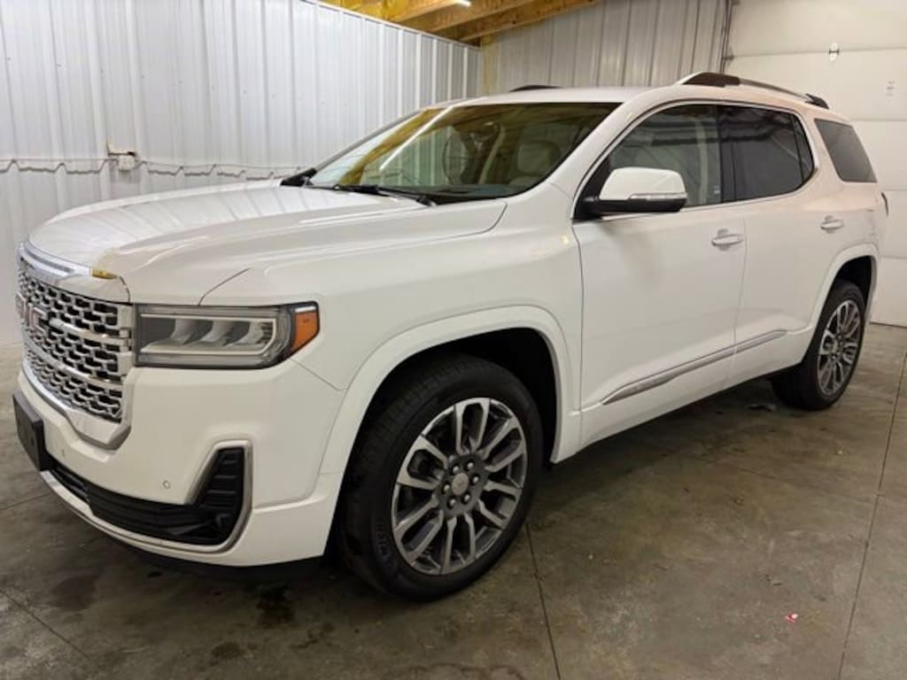 Used 2023 GMC Acadia Denali SUV