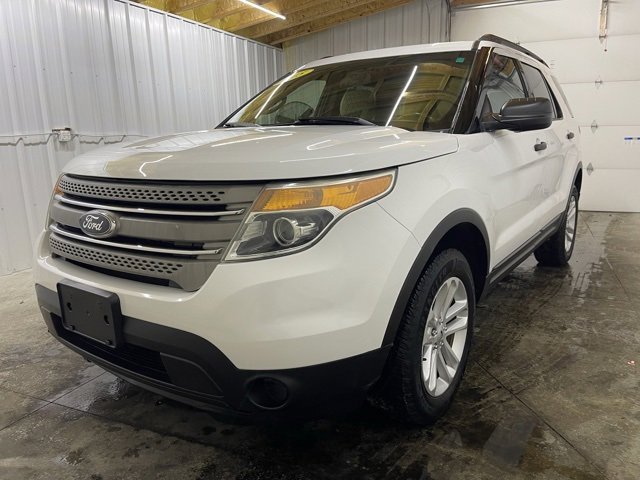 2015 Ford Explorer Base photo 3