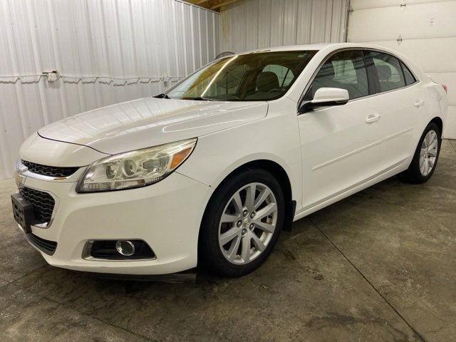 2014 Chevrolet Malibu 2LT photo 2